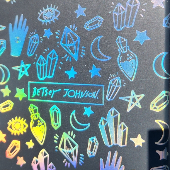 NWT Betsey Johnson Ghost & Spider Web Drop Mismatch Earrings - Picture 5 of 12